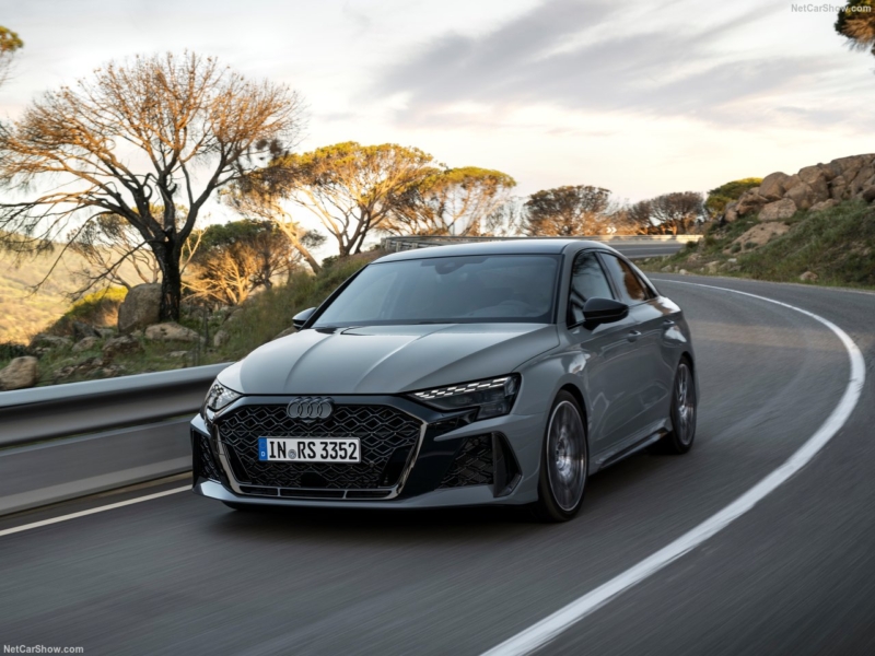 Audi RS3 Saloon 4dr Auto